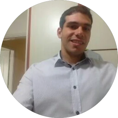 Dimitris Haramis, πελάτης Viewhall (φωτογραφία προφίλ Google)